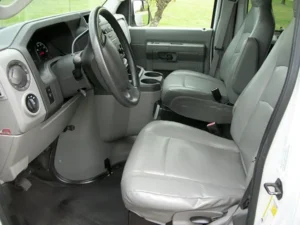 2013 Ford E 350 Club Wagon XLT