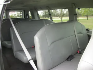 2013 Ford E 350 Club Wagon XLT