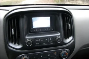white 2017 Chevrolet Colorado at Mattox Auto Sales